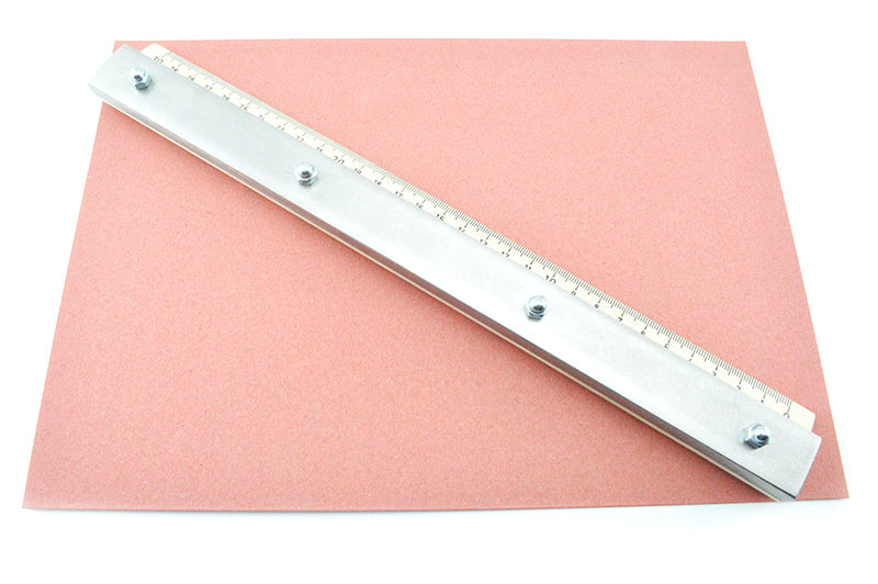 Einhanderlineal-fur-Linkshander-ohne-Griff