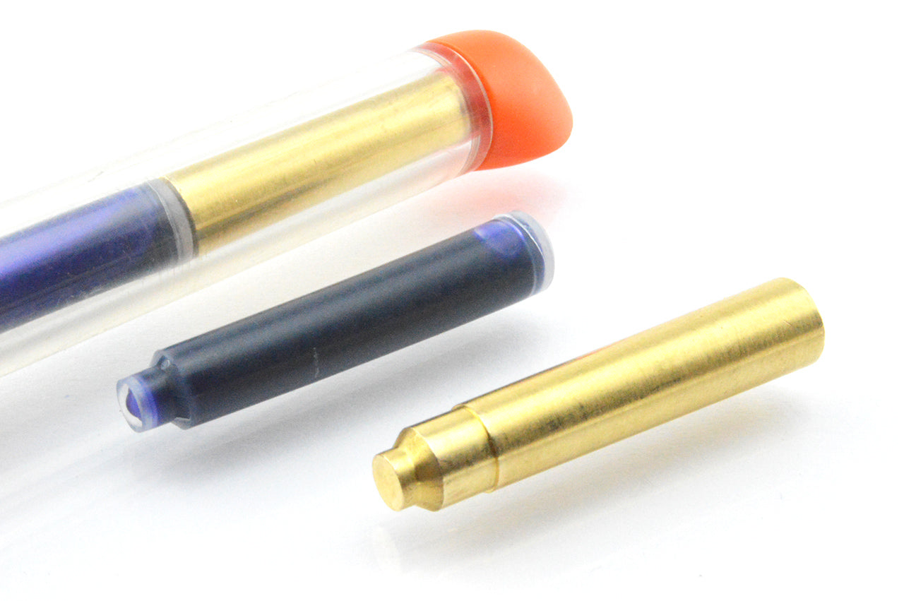 F-gi-F-llergewicht-im-F-llfederhalter