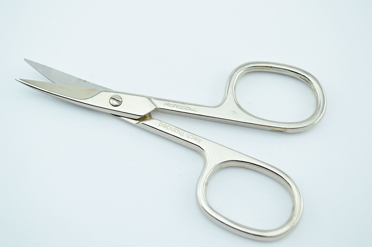 Rechtshaender-Nagelschere-Fingernagelschere-1